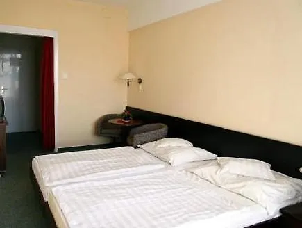 Silver Beach Retro Hotell